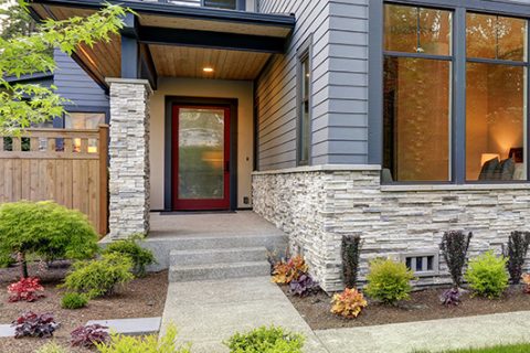 Luxurious home design with modern curb appeal in Bellevue.